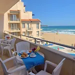 B - бийч B Apartment Obzor