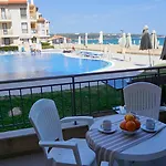 B - бийч B Obzor