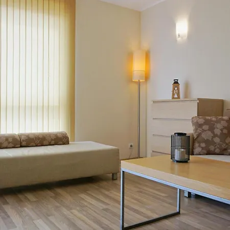 B - бийч B Apartment Obzor