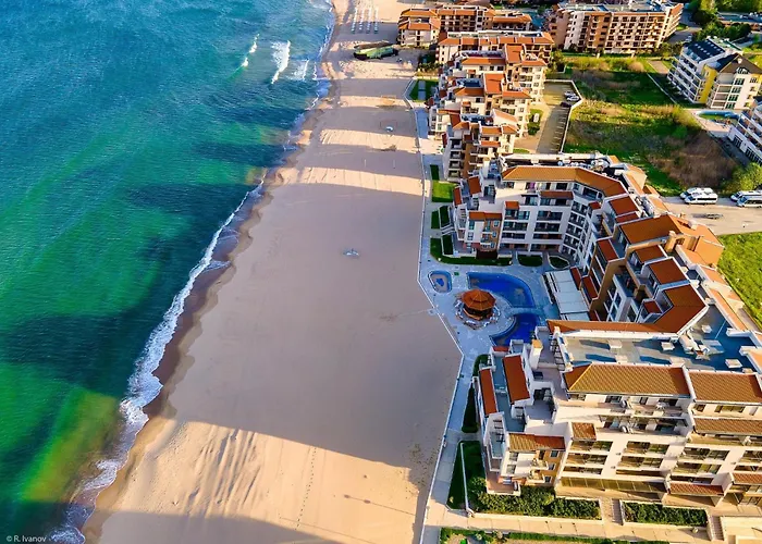 Apartment B - бийч B