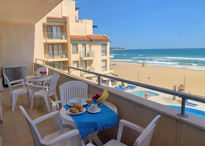 B - бийч B Apartment Obzor