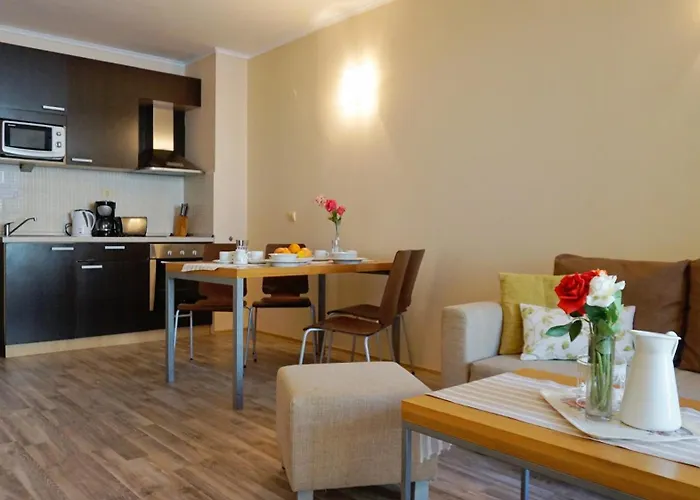 Apartment B - бийч B